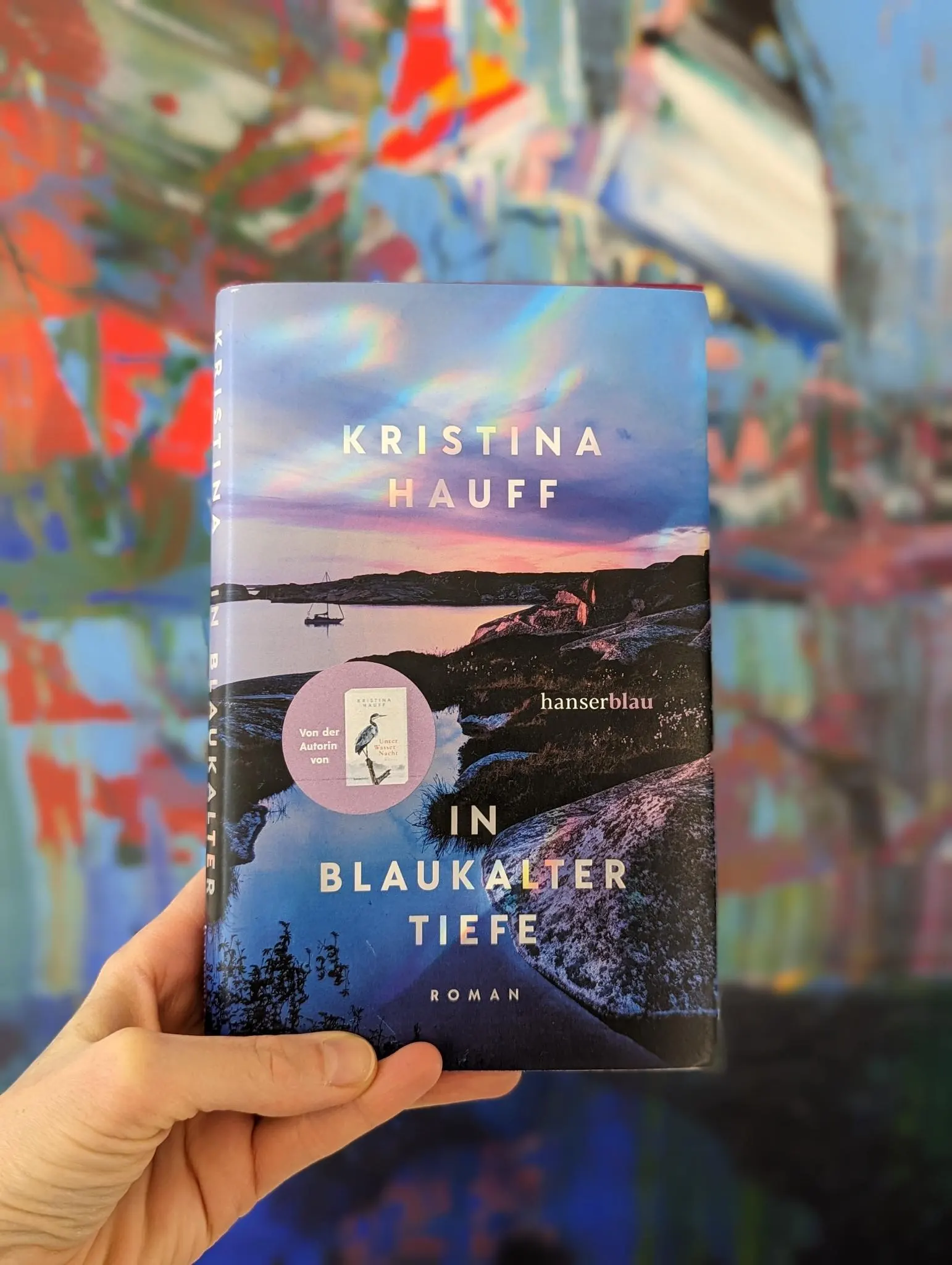 In blaukalter Tiefe